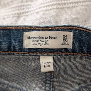 Abercrombie & Fitch 90s Straight Jean